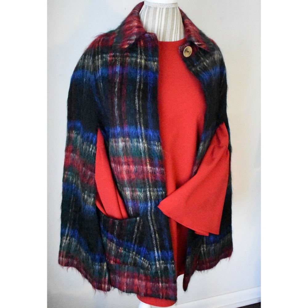 VTG Andrew Stewart Wool &Mohair Tartan Plaid Cape